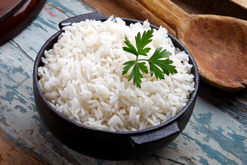 Chawal Banane Ka Tarika In Urdu | Namkeen Chawal Recipe In urdu | چاول صحت کے لیے فائدہ مند، مگر کون سے